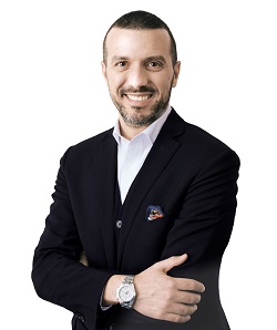 Author Img