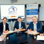 5-Signing-looking-up