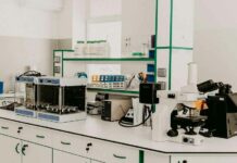 Successful Lab Design: Teams, Communication and Expertise