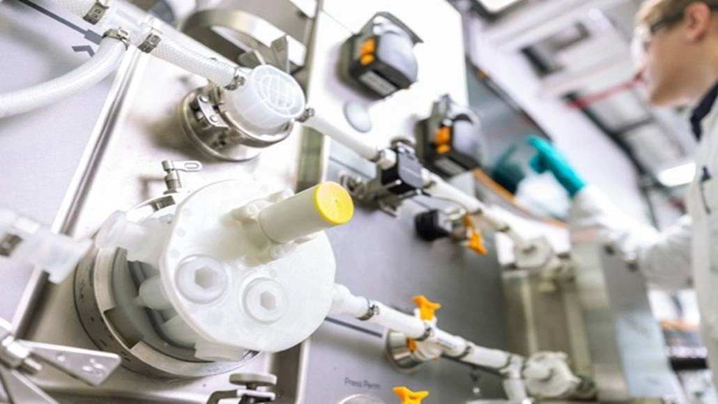 Smarter Pressure Protection in Biopharma: The Role of Integrated Bypass in Single-Use Pump Design