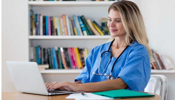 5 Benefits of Earning A Masters Degree In Nursing