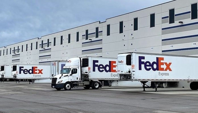 FedEx Prepares For COVID-19 Vaccine Volume Growth, Begins Shipping Newly Approved Vaccine
